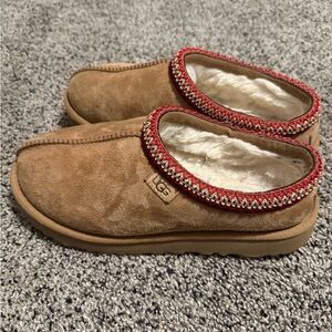 UGG Brown Tasman
